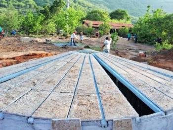 Cáritas Ceará capacita pedreiros em cisterna calçadão e cisterna enxurrada
