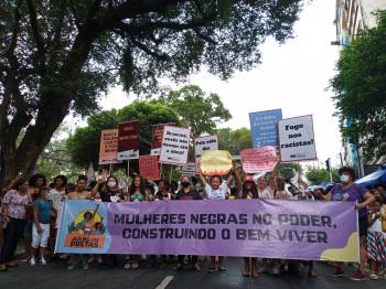 Marcha do Julho das Pretas reúne mulheres e representações no Centro de Salvador